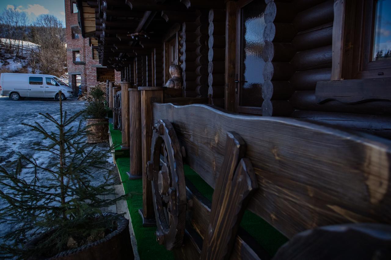 Cottage Hata Zustrich Буковел Екстериор снимка