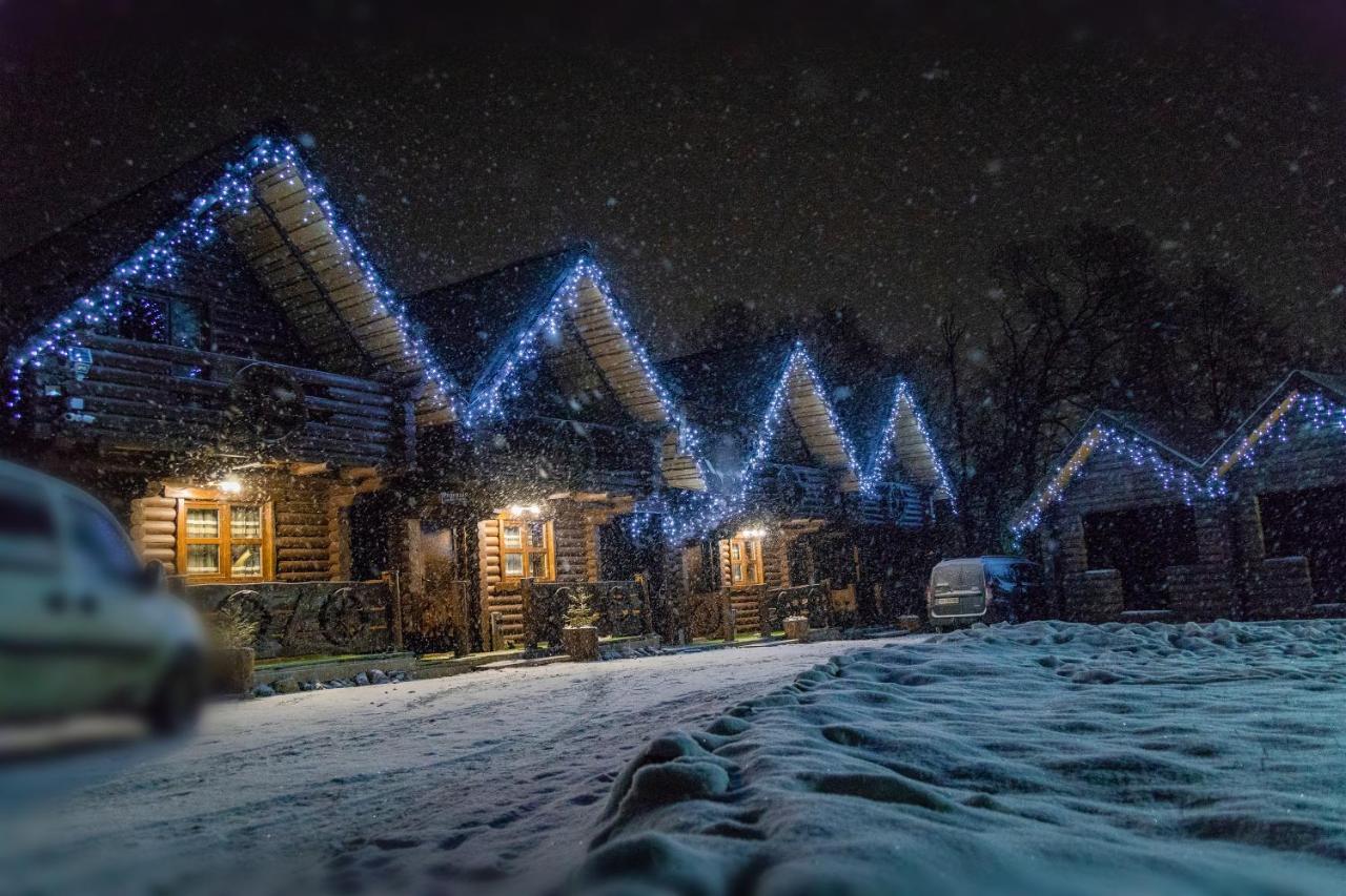 Cottage Hata Zustrich Буковел Екстериор снимка